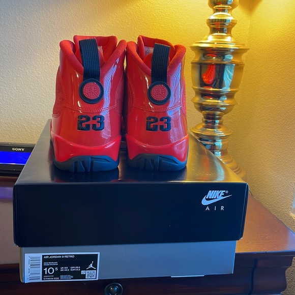 Air Jordan Retro 9 Chile Red size 10.5 - Picture 6 of 7